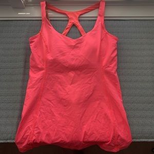 Lululemon Optimal Tank Flash Light Size 6